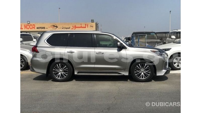 Big with watermark lexus lx estuary import dubai 6925