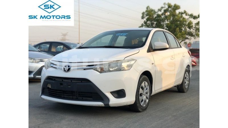 Big with watermark toyota yaris estuary import dubai 6926