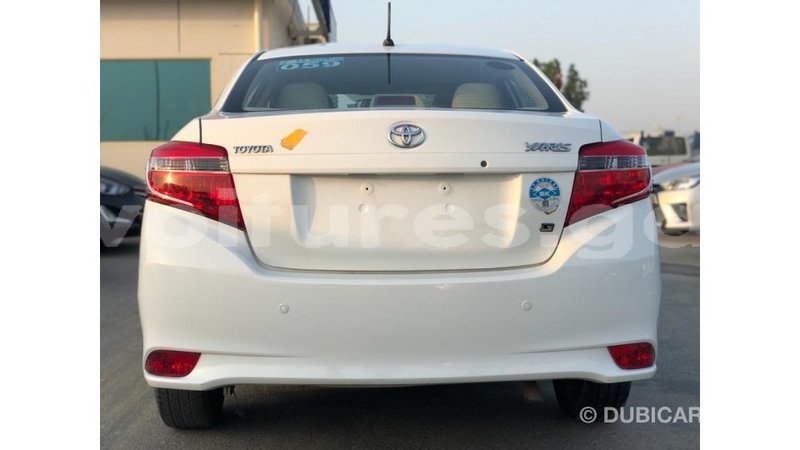 Big with watermark toyota yaris estuary import dubai 6926