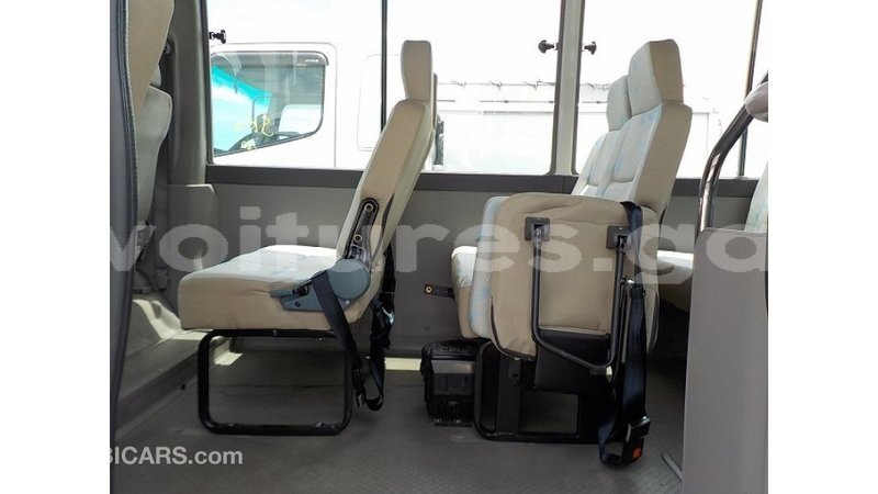 Big with watermark toyota coaster estuary import dubai 6929