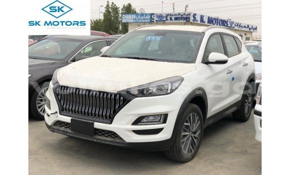 Acheter Import Voiture Hyundai Tucson Blanc à Import - Dubai, Estuaire Acheter Import Voiture Hyundai Tucson Blanc à Import - Dubai, Estuaire