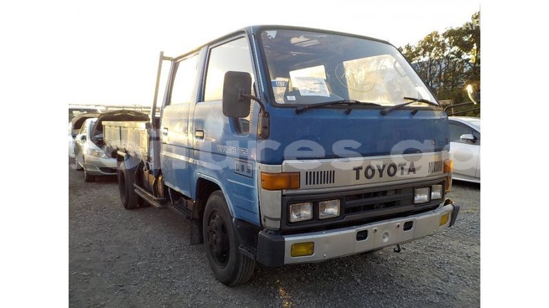 Big with watermark toyota dyna estuary import dubai 6931