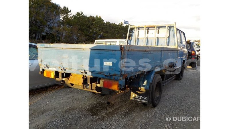 Big with watermark toyota dyna estuary import dubai 6931