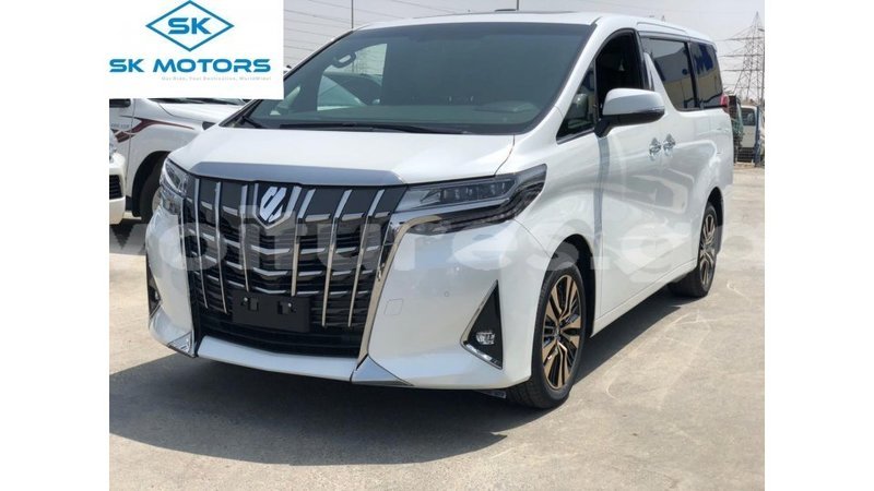 Big with watermark toyota alphard estuary import dubai 6932