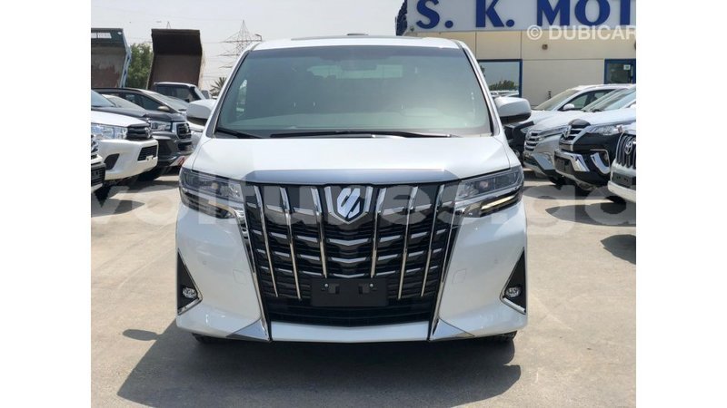 Big with watermark toyota alphard estuary import dubai 6932