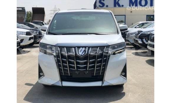 Sayi Imported Toyota Alphard White Mota in Import - Dubai a estuary Sayi Imported Toyota Alphard White Mota in Import - Dubai a estuary