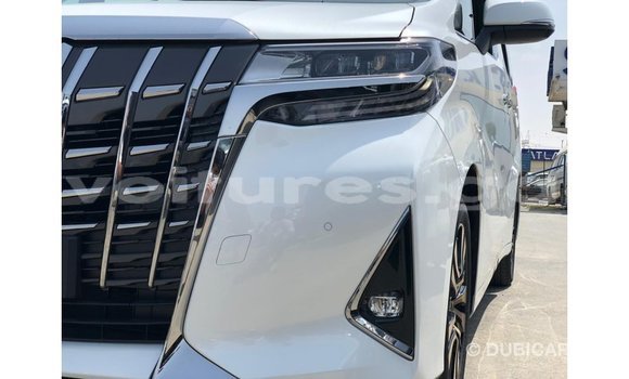 Sayi Imported Toyota Alphard White Mota in Import - Dubai a estuary Sayi Imported Toyota Alphard White Mota in Import - Dubai a estuary