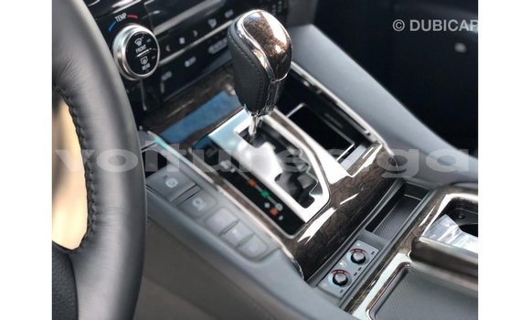 Sayi Imported Toyota Alphard White Mota in Import - Dubai a estuary Sayi Imported Toyota Alphard White Mota in Import - Dubai a estuary