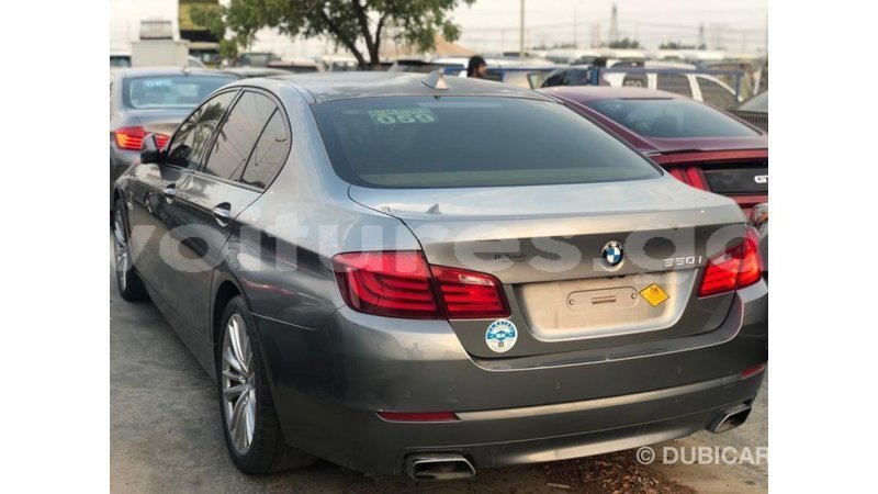 Big with watermark bmw r estuary import dubai 6934