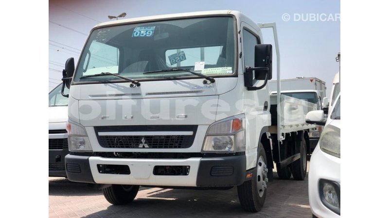 Big with watermark mitsubishi i estuary import dubai 6935