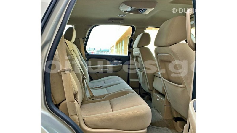 Big with watermark chevrolet tahoe estuary import dubai 6944