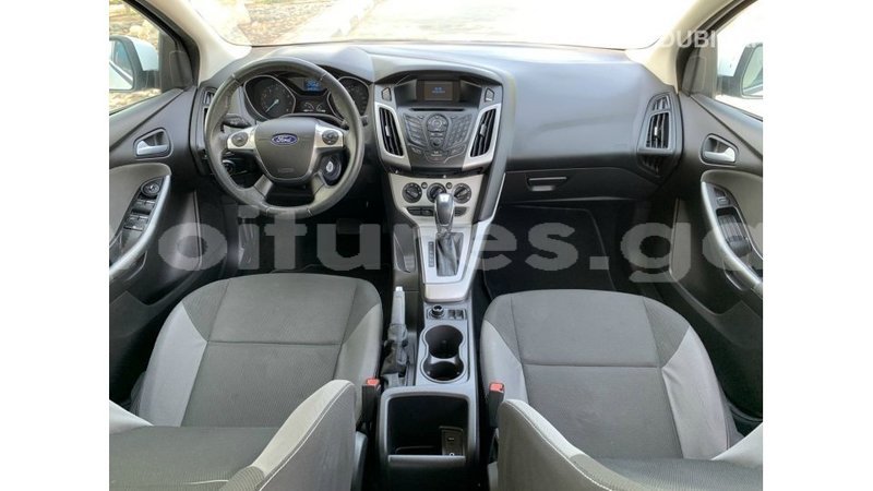 Big with watermark ford focus estuary import dubai 6946