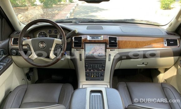 Sayi Imported Cadillac Escalade Black Mota in Import - Dubai a estuary Sayi Imported Cadillac Escalade Black Mota in Import - Dubai a estuary