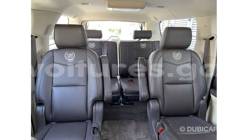 Big with watermark cadillac escalade estuary import dubai 6949