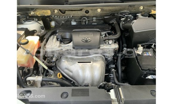 Sayi Imported Toyota HiAce White Babbar mota in Import - Dubai a estuary Sayi Imported Toyota HiAce White Babbar mota in Import - Dubai a estuary