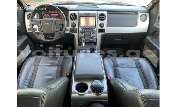 Sayi Imported Ford Club Wagon M Mota in Import - Dubai a estuary Sayi Imported Ford Club Wagon M Mota in Import - Dubai a estuary