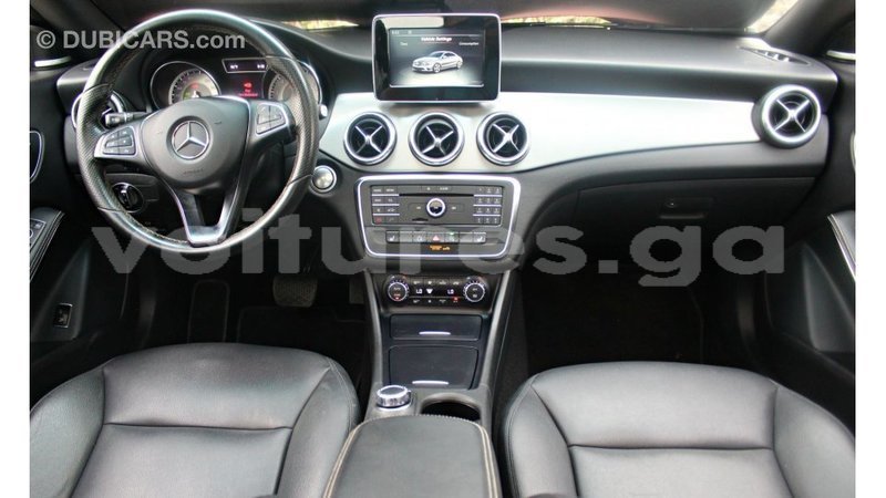 Big with watermark mercedes benz 250 estuary import dubai 6964