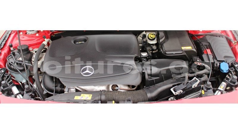 Big with watermark mercedes benz 250 estuary import dubai 6964