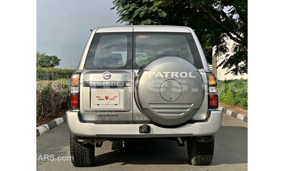 Acheter Import Voiture Nissan Safari Autre à Import - Dubai, Estuaire Acheter Import Voiture Nissan Safari Autre à Import - Dubai, Estuaire