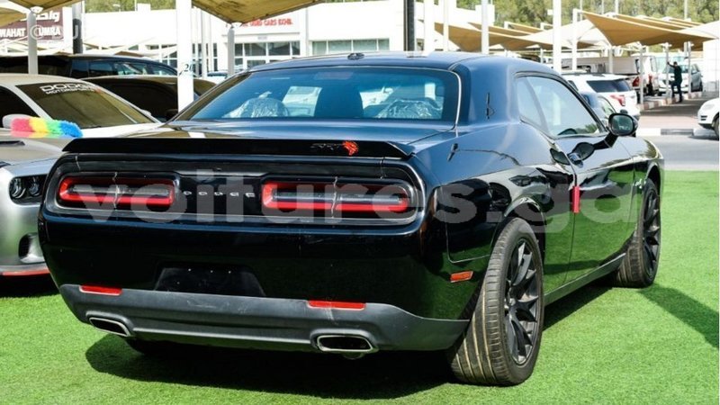 Big with watermark dodge challenger estuary import dubai 6966