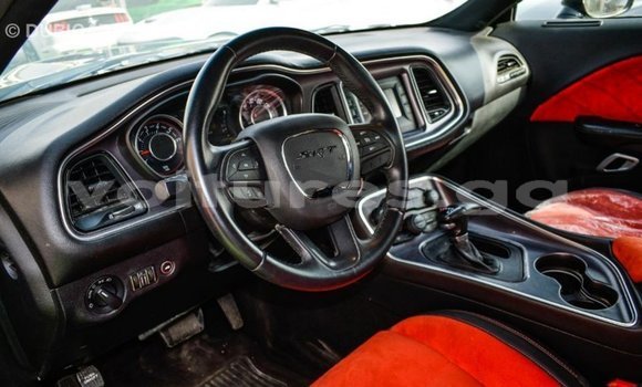 Sayi Imported Dodge Challenger Black Mota in Import - Dubai a estuary Sayi Imported Dodge Challenger Black Mota in Import - Dubai a estuary