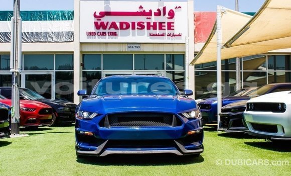 Acheter Import Voiture Ford Mustang Bleu à Import - Dubai, Estuaire Acheter Import Voiture Ford Mustang Bleu à Import - Dubai, Estuaire