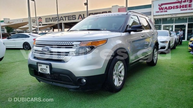 Big with watermark ford explorer estuary import dubai 6969