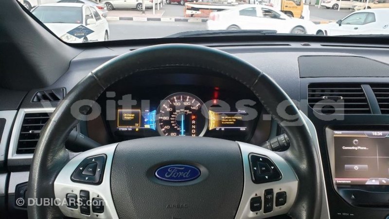 Big with watermark ford explorer estuary import dubai 6969