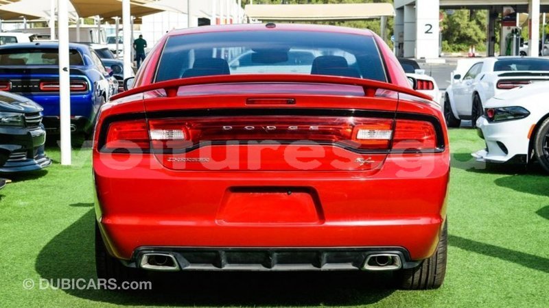 Big with watermark dodge charger estuary import dubai 6970