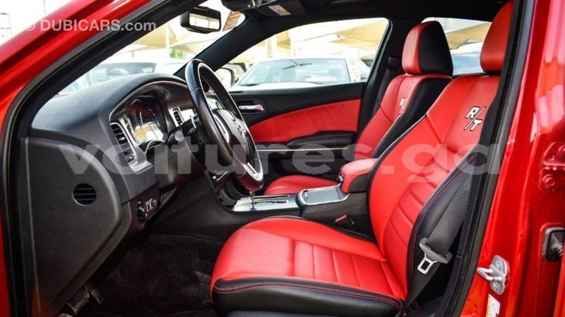 Big with watermark dodge charger estuary import dubai 6970