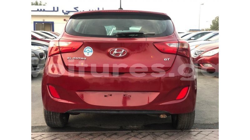 Big with watermark hyundai elantra estuary import dubai 6971