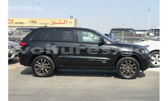 Buy Import Jeep Cherokee Other Car in Import - Dubai in Estuary Buy Import Jeep Cherokee Other Car in Import - Dubai in Estuary