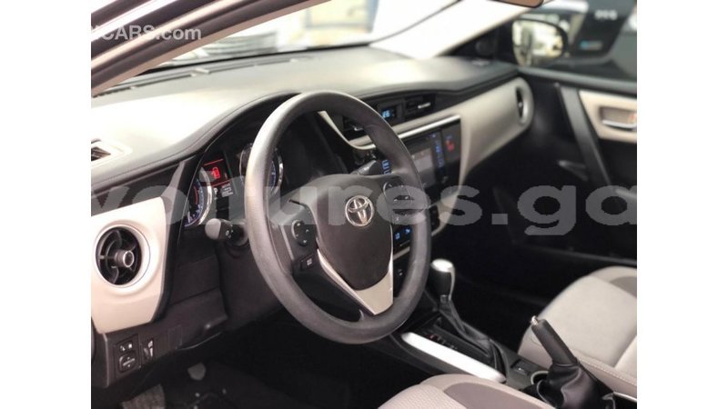 Big with watermark toyota corolla estuary import dubai 6974