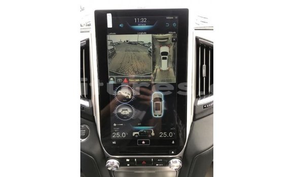 Acheter Import Voiture Toyota Land Cruiser Blanc à Import - Dubai, Estuaire Acheter Import Voiture Toyota Land Cruiser Blanc à Import - Dubai, Estuaire