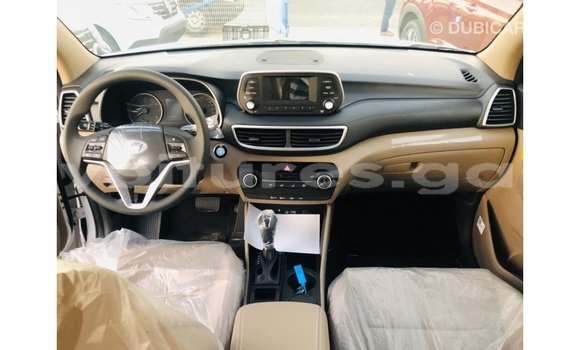 Buy Import Hyundai Tucson White Car in Import - Dubai in Estuary Buy Import Hyundai Tucson White Car in Import - Dubai in Estuary