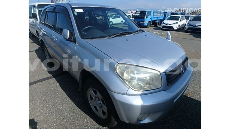 Big with watermark toyota rav4 estuary import dubai 6979