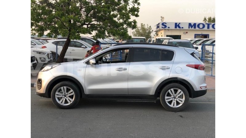 Big with watermark kia sportage estuary import dubai 6981