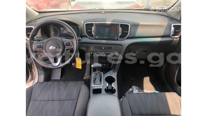 Big with watermark kia sportage estuary import dubai 6981