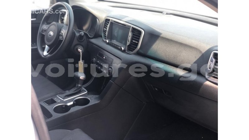 Big with watermark kia sportage estuary import dubai 6981