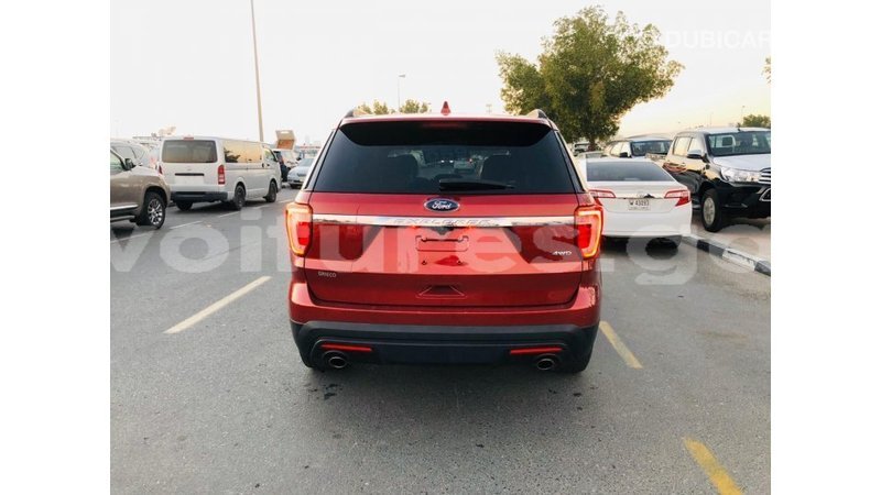 Big with watermark ford explorer estuary import dubai 6983