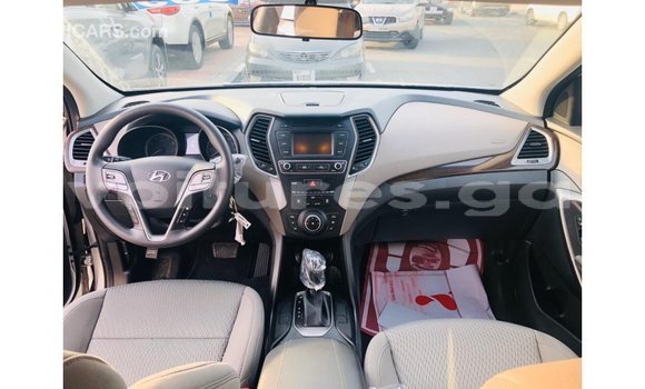 Buy Import Hyundai Santa Fe Other Car in Import - Dubai in Estuary Buy Import Hyundai Santa Fe Other Car in Import - Dubai in Estuary