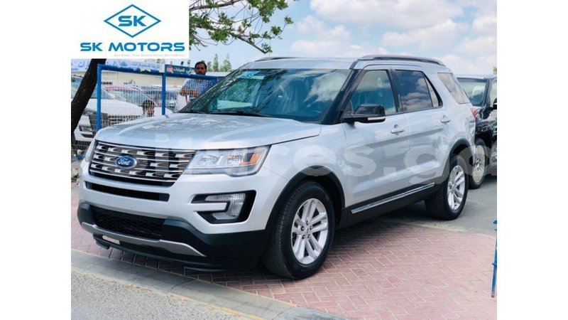 Big with watermark ford explorer estuary import dubai 6990