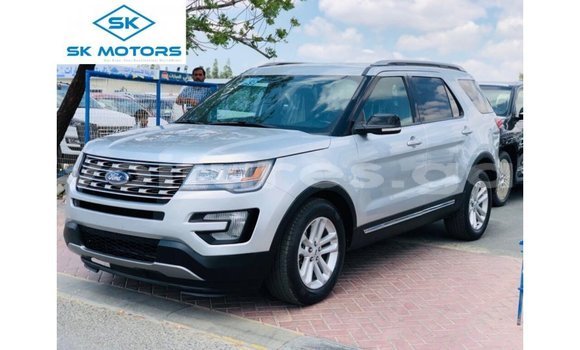Acheter Import Voiture Ford Explorer Autre à Import - Dubai, Estuaire