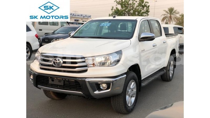 Big with watermark toyota hilux estuary import dubai 6991