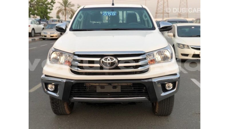 Big with watermark toyota hilux estuary import dubai 6991