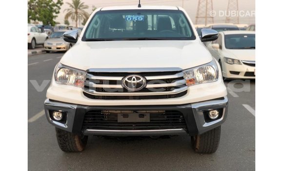 Acheter Import Voiture Toyota Hilux Blanc à Import - Dubai, Estuaire Acheter Import Voiture Toyota Hilux Blanc à Import - Dubai, Estuaire