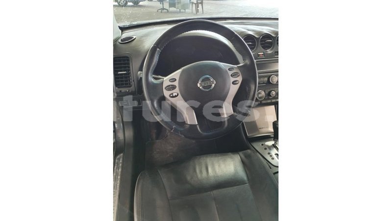 Big with watermark nissan altima estuary import dubai 6993