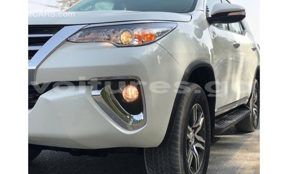 Sayi Imported Toyota Fortuner White Mota in Import - Dubai a estuary Sayi Imported Toyota Fortuner White Mota in Import - Dubai a estuary