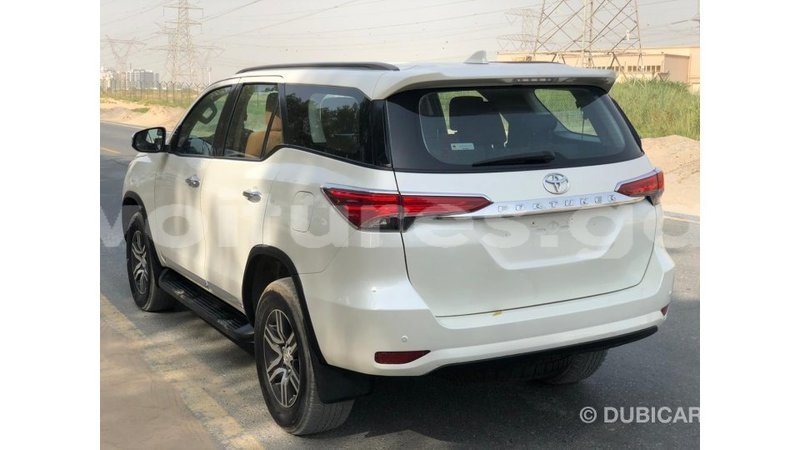 Big with watermark toyota fortuner estuary import dubai 6994