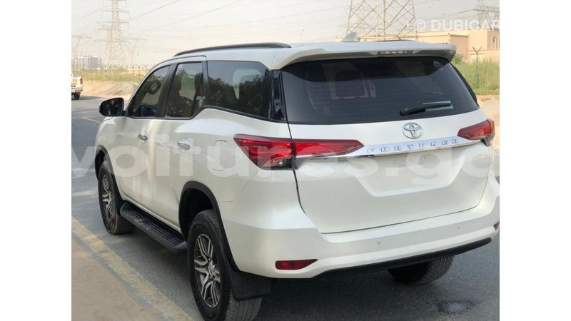 Big with watermark toyota fortuner estuary import dubai 6998